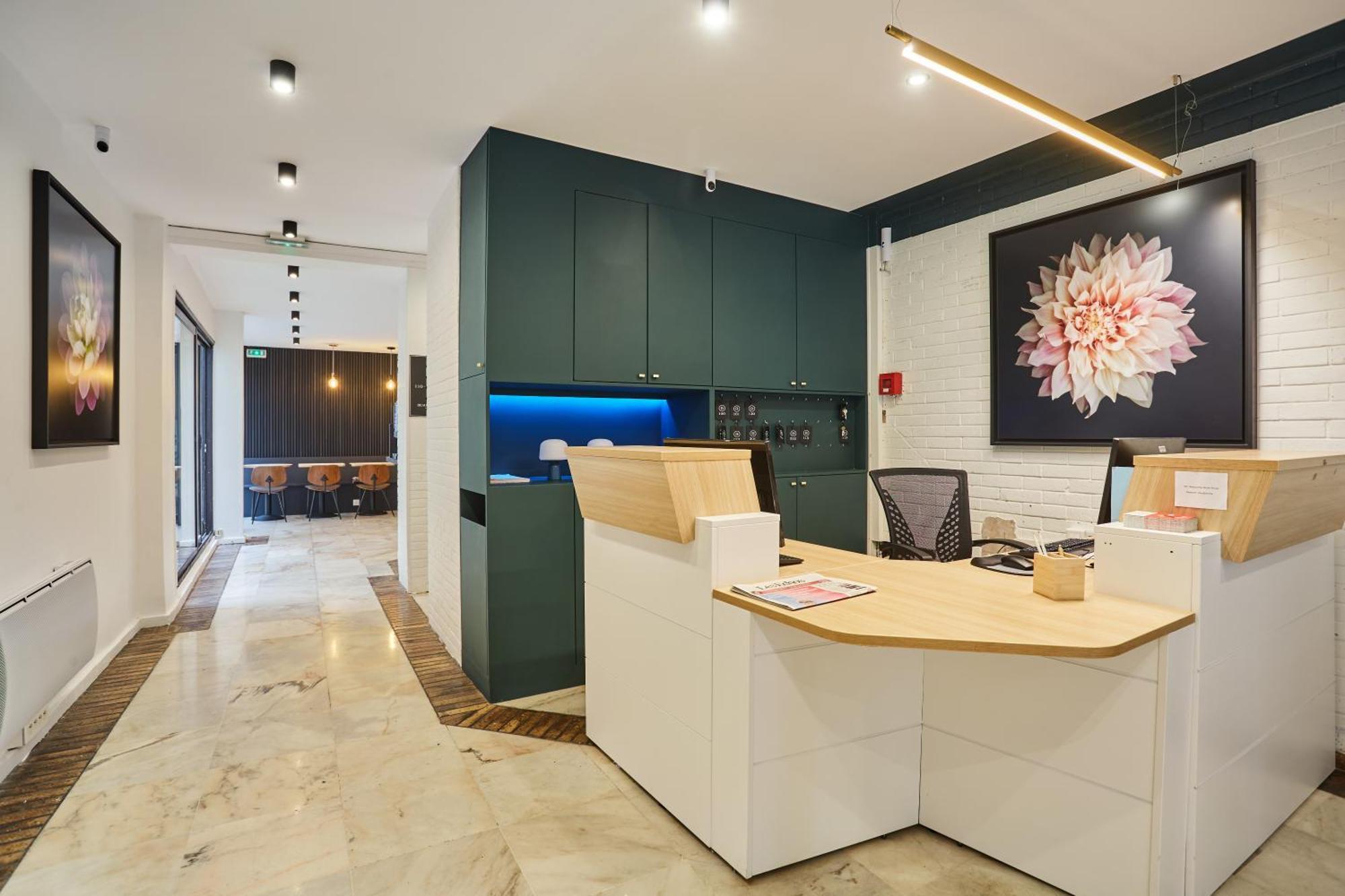 פריז Hotel Beauquartier Montmartre מראה חיצוני תמונה